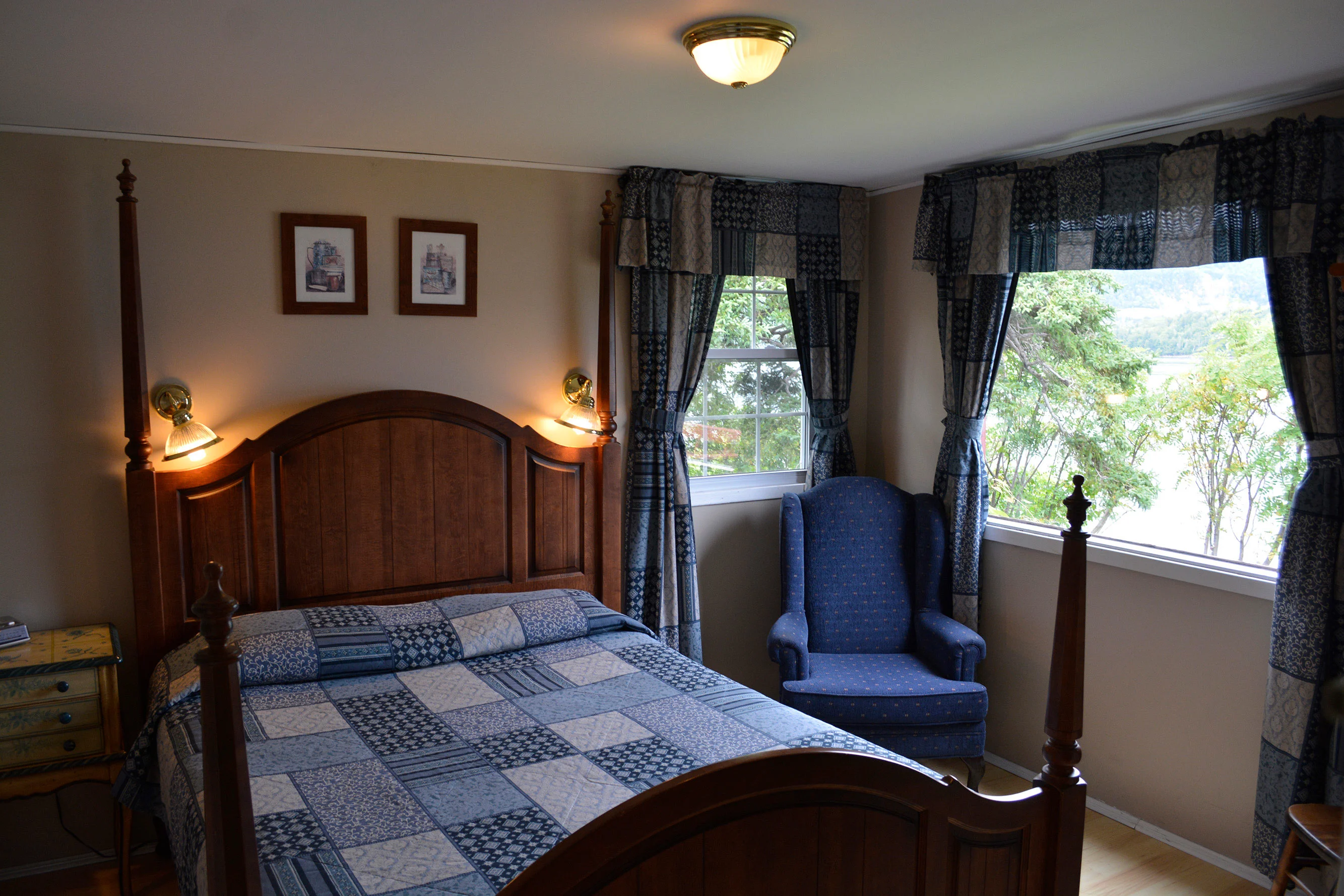 Cottage 2A bedroom